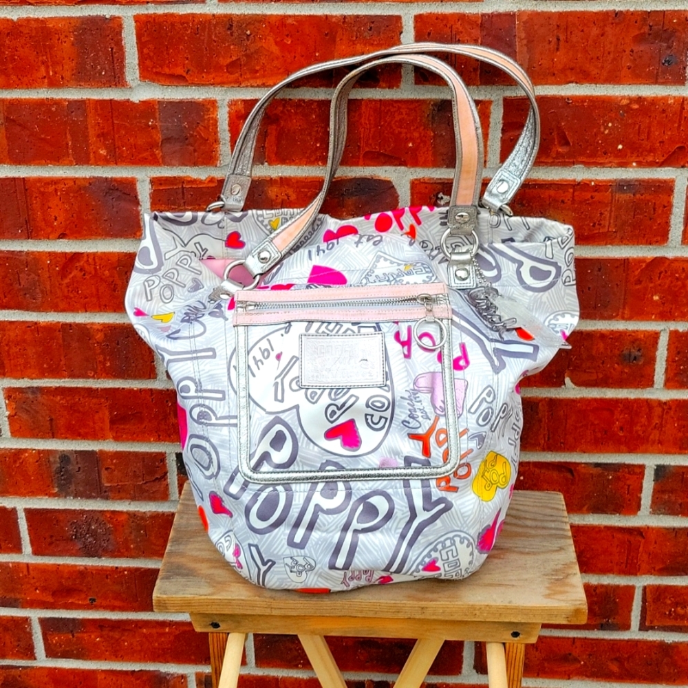 Authentic Coach Poppy Shoulder Bag